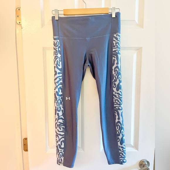 Under Armour Pants - Under Armour HeatGear Compression Tonal Side Print Ankle Leggings Size Medium